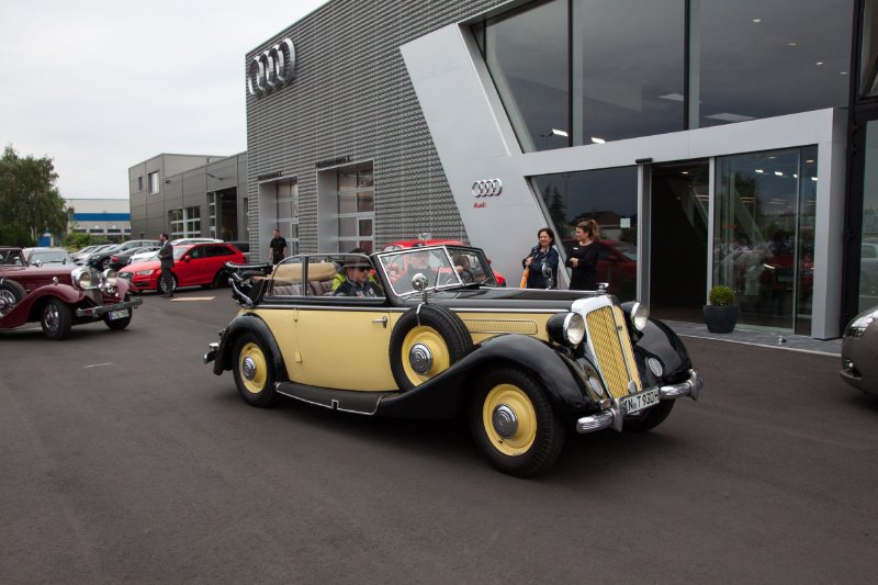 Horch Treffen Hanau 29.05.2015_040.jpg